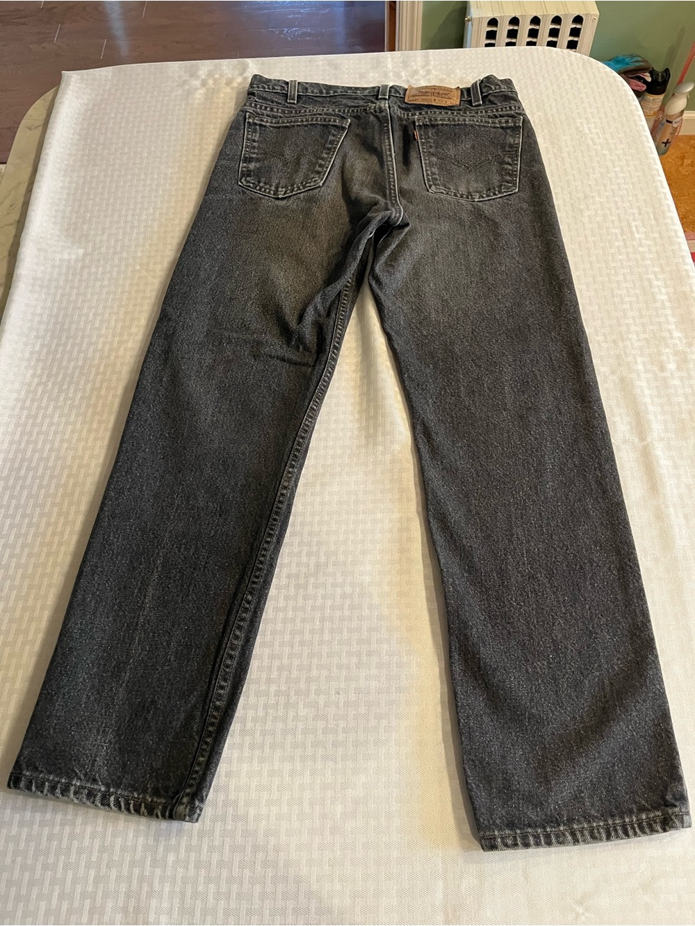 Men’s vintage orange tab 505 black jeans - Picture 9 of 9
